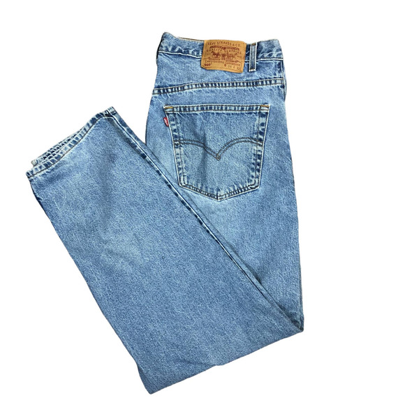 Levi's Other - Levi's Men's 560 Loose Fit Tapered Leg SZ 38 x 30 Medium Wash